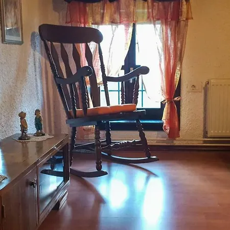 Sobe Nikrmana Privatunterkunft *